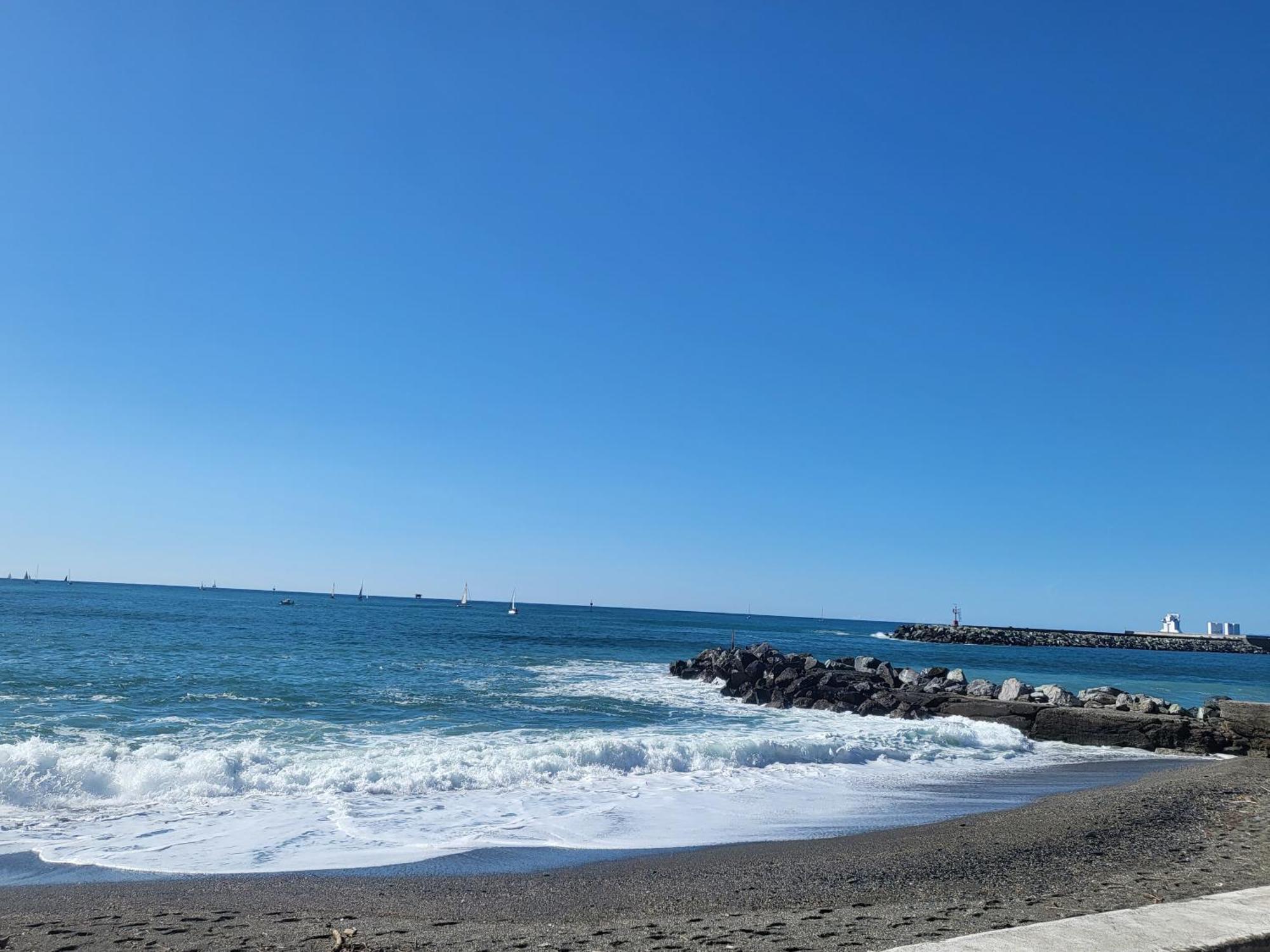 La Casetta A Due Passi Dal Mare Genova Eksteriør billede